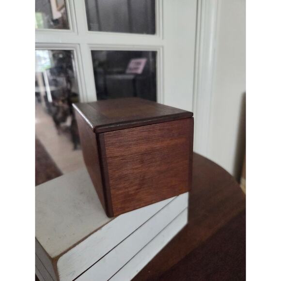 Vintage 1930s-50s Handmade Hardwood Trinket Box 5x3x3 Arts & Crafts MCM - Picture 4 of 9